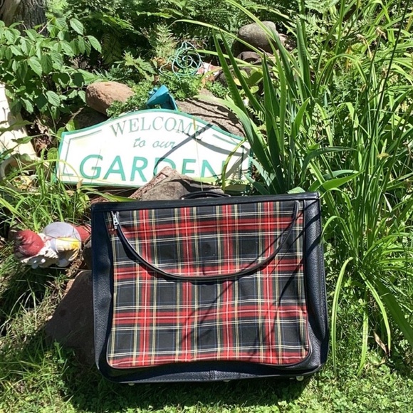 🔮 PURPLE WING COLLAR TUXEDO SHIRT BY HENRY SEGAL Sz UniSex Medium NWOT - Picture 14 of 14